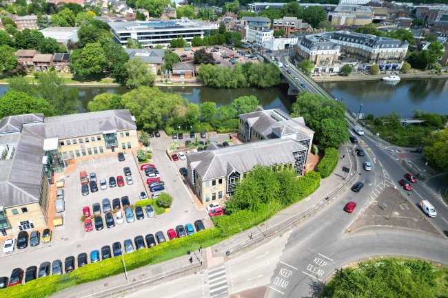 Rourke House, 3 Watermans Park, The Causeway, Staines Upon-Thames, TW18 3BA 25