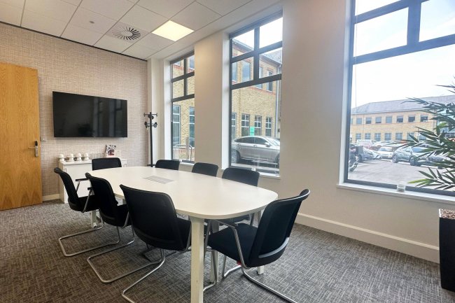 Rourke House, 3 Watermans Park, The Causeway, Staines Upon-Thames, TW18 3BA 25