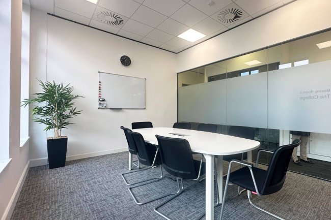 Rourke House, 3 Watermans Park, The Causeway, Staines Upon-Thames, TW18 3BA 25