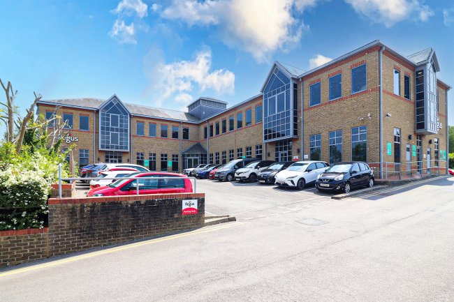 Rourke House, 3 Watermans Park, The Causeway, Staines Upon-Thames, TW18 3BA 25