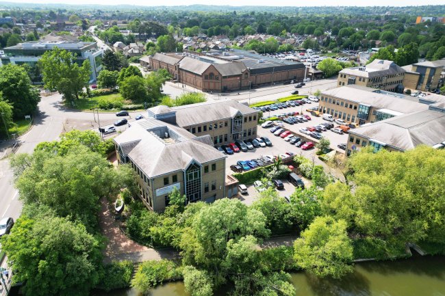 Rourke House, 3 Watermans Park, The Causeway, Staines Upon-Thames, TW18 3BA 25