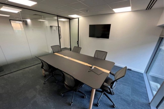 Unit 3b (Mezzanine Floor) 102 Camley Street, London NW1C 4PF 1