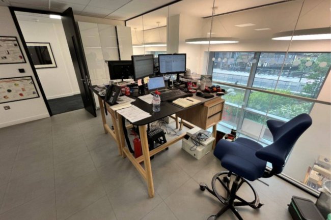 Unit 3b (Mezzanine Floor) 102 Camley Street, London NW1C 4PF 1