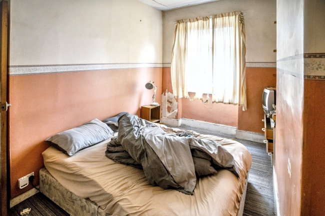 8 Victoria Place, Yeadon, Leeds, LS19 7HG 9