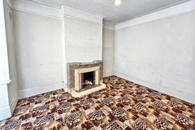 166 Frant Road, Thornton Heath, CR7 7JW 5