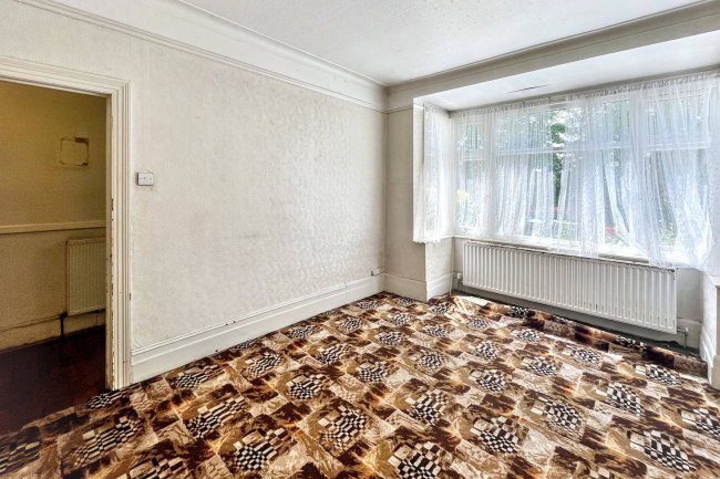 166 Frant Road, Thornton Heath, CR7 7JW 5