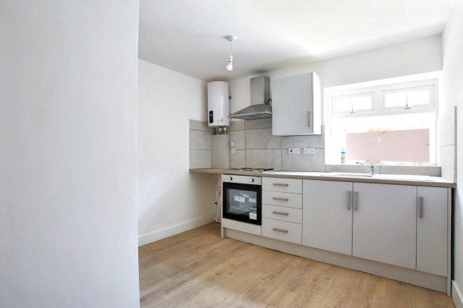 316 Oldham Road, Failsworth, Manchester M35 0EN 8