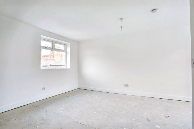 316 Oldham Road, Failsworth, Manchester M35 0EN 8