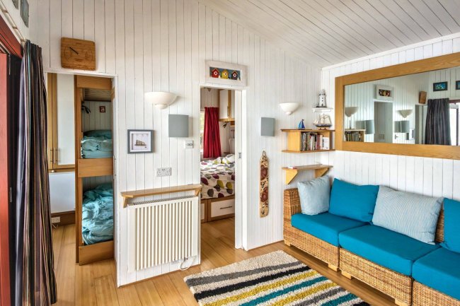 Dove Chalet W11, Branscombe Beach, Devon EX12 3DP 10