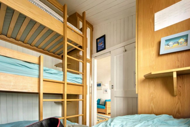 Dove Chalet W11, Branscombe Beach, Devon EX12 3DP 10