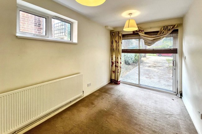 13 Radcliffe Road, Croydon, CR0 5QG 3