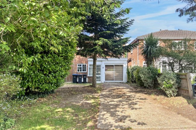 13 Radcliffe Road, Croydon, CR0 5QG 3