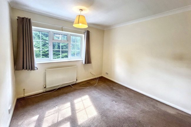 13 Radcliffe Road, Croydon, CR0 5QG 3