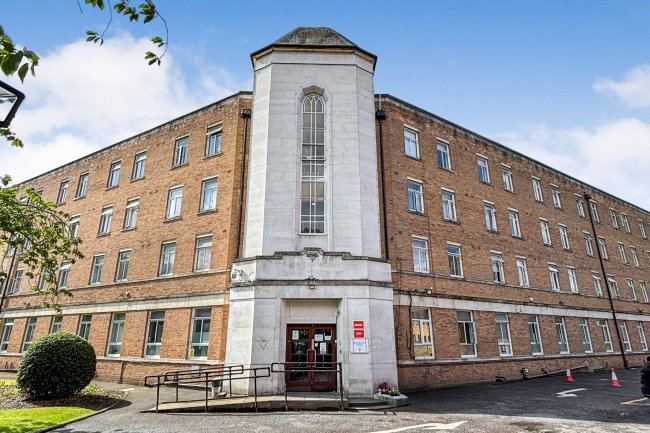 Unit 125, Montgomery House, Demesne Road, Manchester M16 8PH 4