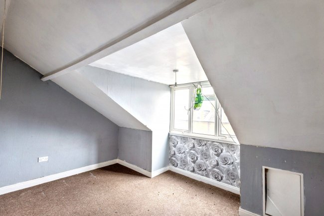 2 Broadway, Goole, East Yorkshire, DN14 5HR 1