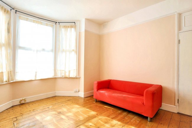 55a Endwell Road, Brockley, London SE4 2NE 5