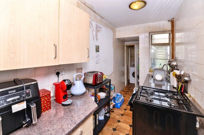 29 Conrad Road, Coventry, West Midlands, CV6 2JZ 7