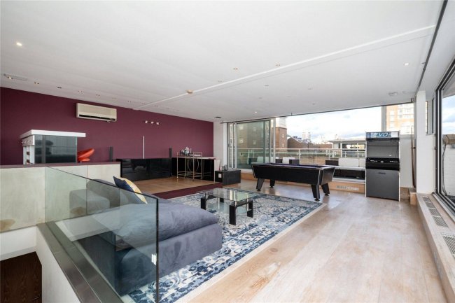 Flat 83 Mendip Court, Chatfield Road, Battersea, London, SW11 3UZ 7