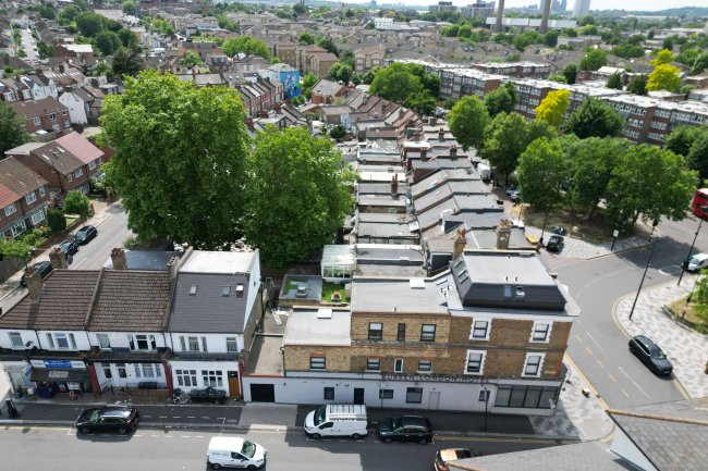 The Burren London Hotel, 174 Church Road, London, NW10 9NH 15