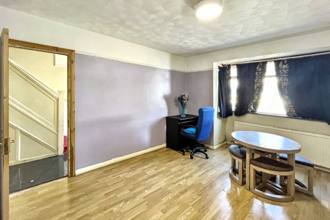 42 Greenwood Road, Mitcham, Surrey CR4 1PE 10