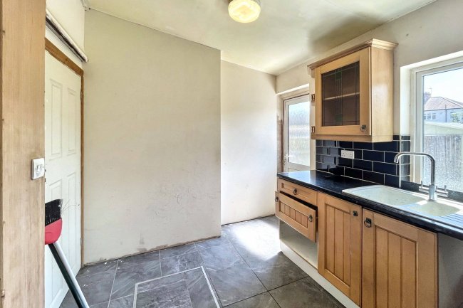 42 Greenwood Road, Mitcham, Surrey CR4 1PE 10