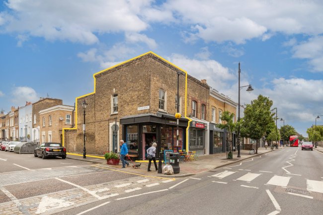 371 & 371a Roman Road, London, E3 5QR 6