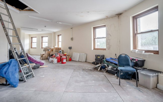 Constitutional Buildings, Canon St, Aberdare, CF44 7AW 9