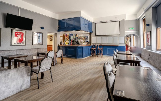 Constitutional Buildings, Canon St, Aberdare, CF44 7AW 9