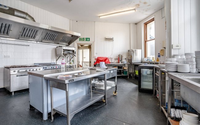 Constitutional Buildings, Canon St, Aberdare, CF44 7AW 9