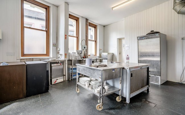 Constitutional Buildings, Canon St, Aberdare, CF44 7AW 9