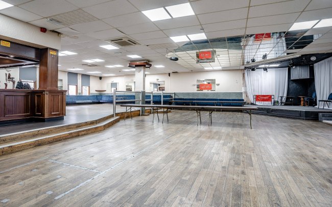 Constitutional Buildings, Canon St, Aberdare, CF44 7AW 9