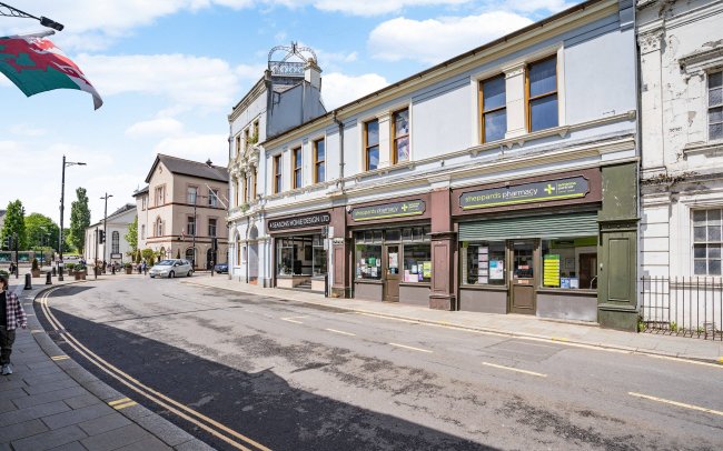 Constitutional Buildings, Canon St, Aberdare, CF44 7AW 9