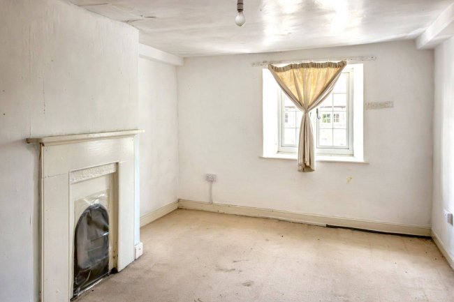 43 Church Street, Maiden Bradley, Warminster, Wiltshire BA12 7HW 7