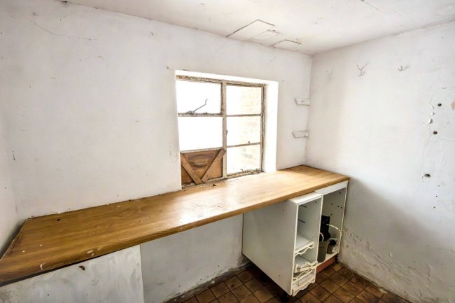 43 Church Street, Maiden Bradley, Warminster, Wiltshire BA12 7HW 7