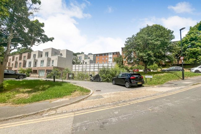 Land to the south of 73 -131 Marston Way, Upper Norwood, London SE19 3JB 6