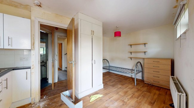 53 Marlborough Road, Archway, London, N19 4NA 3