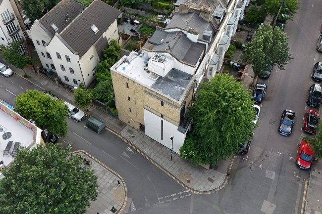 53 Marlborough Road, Archway, London, N19 4NA 3