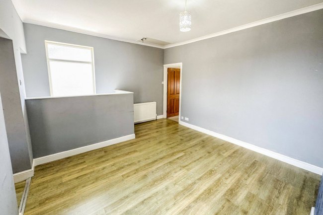 52a Alexandra Road, Sheerness, Kent, ME12 2AS 2