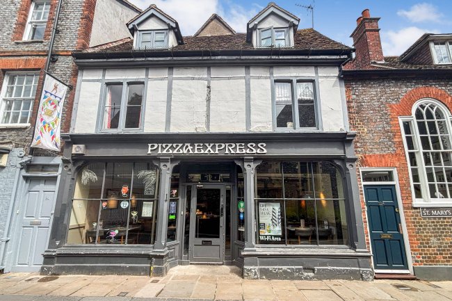 12 St Mary's St, Wallingford OX10 0EW 3
