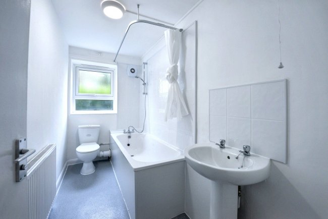 Flat 2, Lazlo House, 55 Shenley Road, Camberwell, London SE5 8LX 4