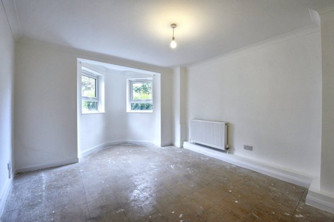 Flat 2, Lazlo House, 55 Shenley Road, Camberwell, London SE5 8LX 4