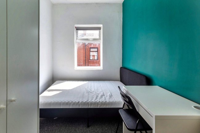 52/54 County Street, Oldham, Manchester, OL8 3RN 6