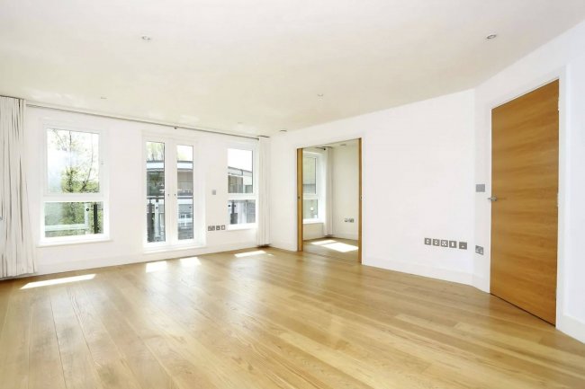 Apartment 9 Canute House, Durham Wharf Drive, Brentford TW8 8HP 9