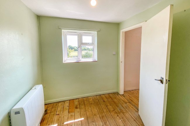 4 Hatfields, Marden, Devizes, Wiltshire, SN10 3RL 9