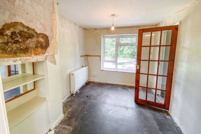 4 Hatfields, Marden, Devizes, Wiltshire, SN10 3RL 9