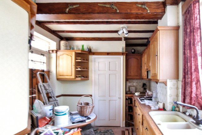 499a Upper Brentwood Road, Romford, RM2 6LA 5