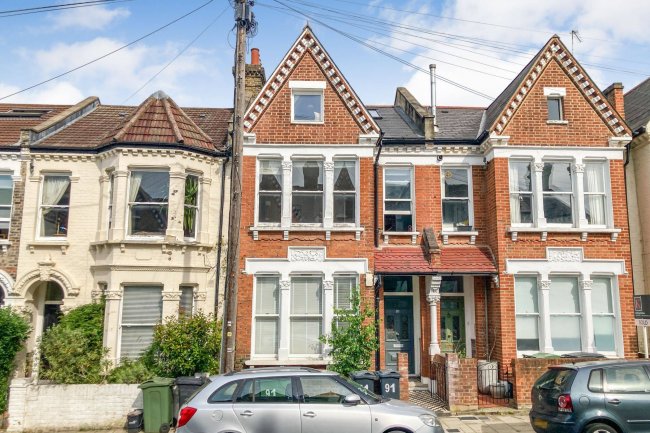 91 Helix Road, Brixton Hill, London SW2 2JR 6