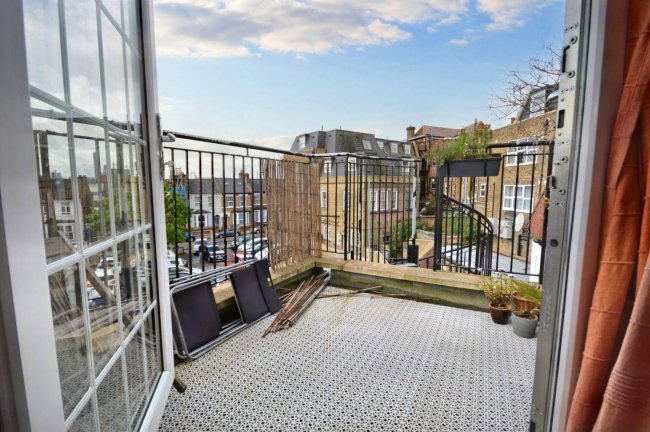 Flat 1 - Flat 3, 2A Wendover Road, London, NW10 4RT 9