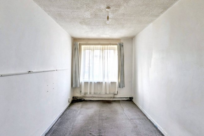 Flat 18, Bartell House, Tulse Hill, London, SW2 2LS 10