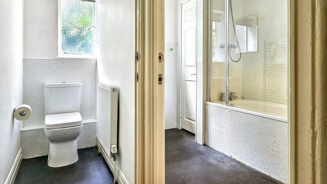 Flat 17, Hanger Court, Hanger Green, Ealing, London, W5 3ER 1